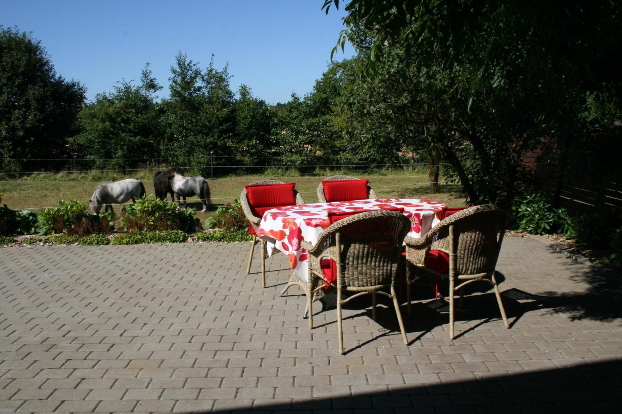 Sov Godt I Arnborg Bed & Breakfast Екстер'єр фото